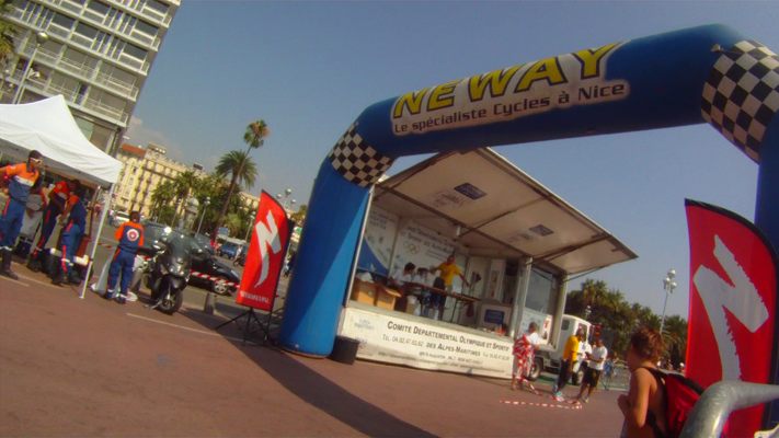 http://www.bratki.com/photos/Lazurka/vlcsnap-2012-10-03-12h46m40s230.jpg